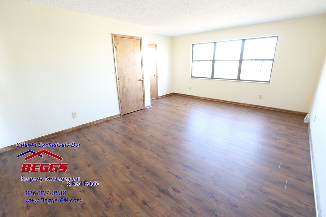 Charming 2-Bedroom Duplex for Rent in Liberty property image