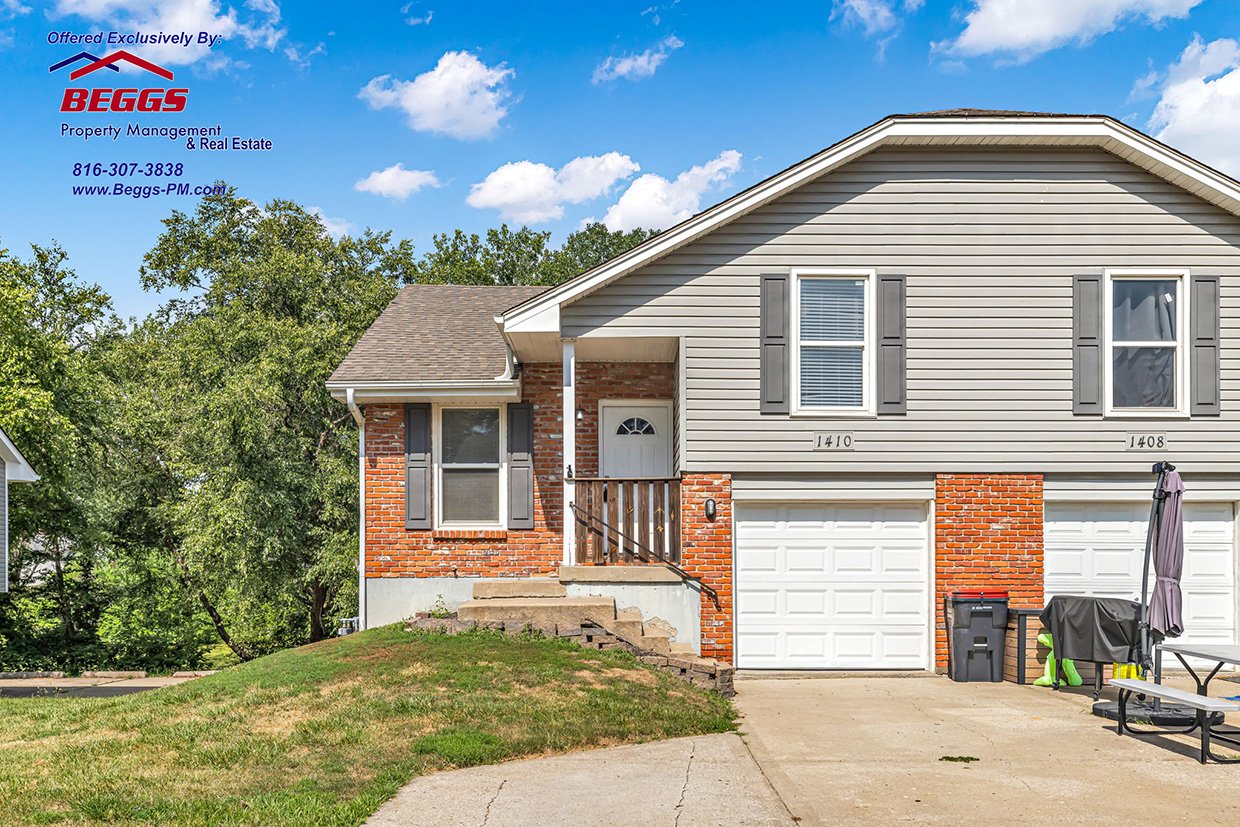 1410 Laurel- Kearney- 4BR 2BA  Duplex property image
