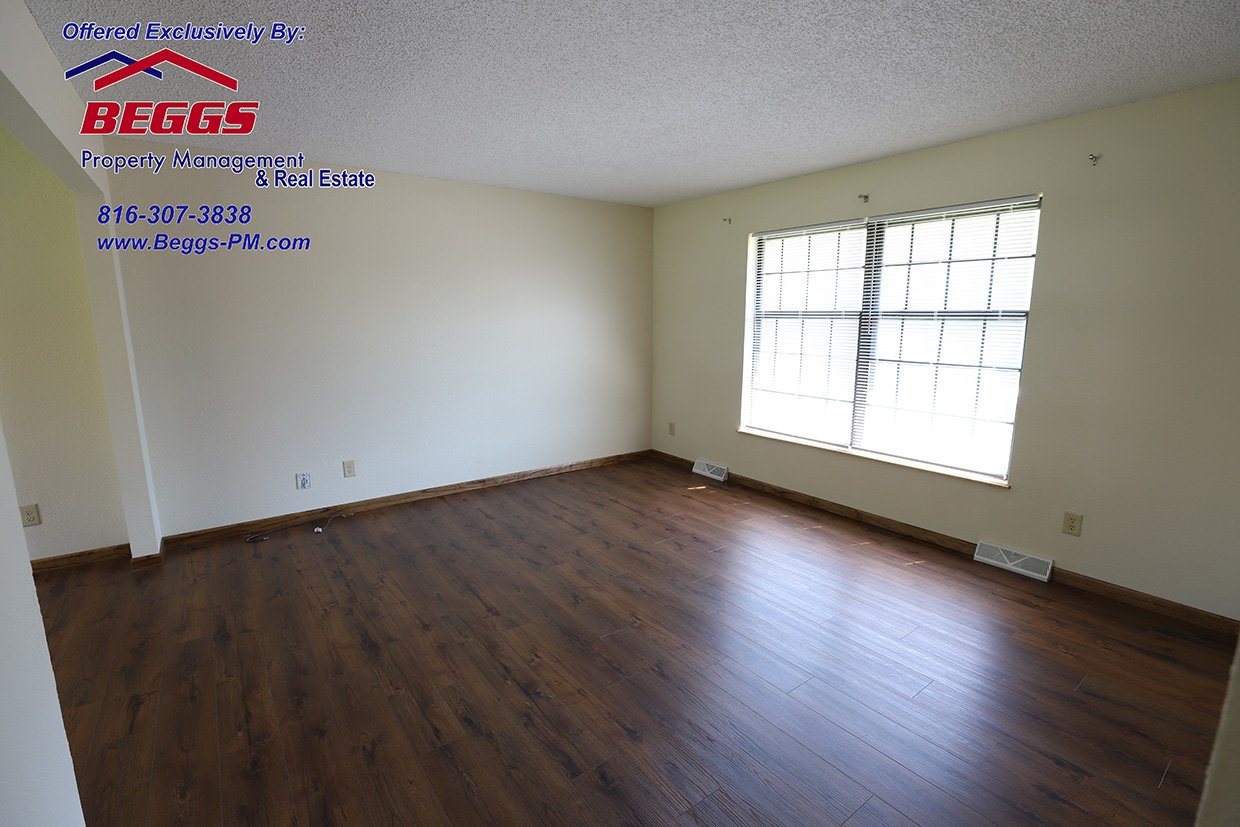 3BR, 1-3/4 BA Raised Ranch, Liberty, MO property image