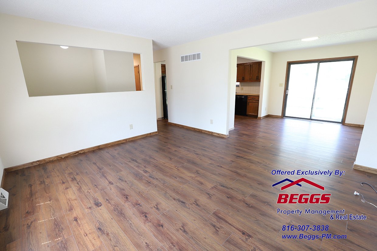 3BR, 1-3/4 BA Raised Ranch, Liberty, MO property image