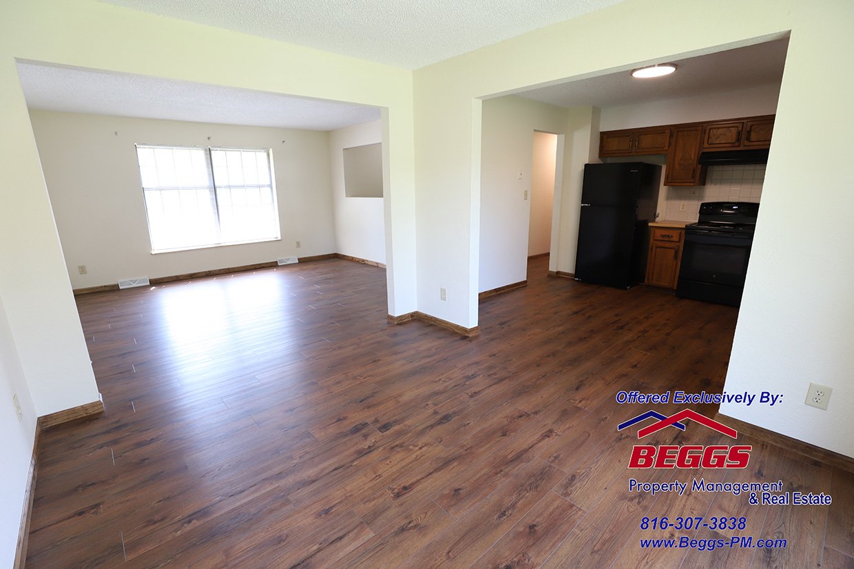 3BR, 1-3/4 BA Raised Ranch, Liberty, MO property image