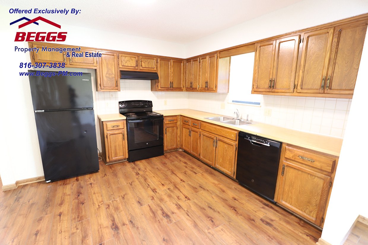 3BR, 1-3/4 BA Raised Ranch, Liberty, MO property image